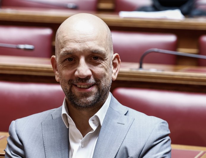 Καταγγελία για Κωνσταντοπούλου: Επίθεση Άδωνι σε Μπάρκα