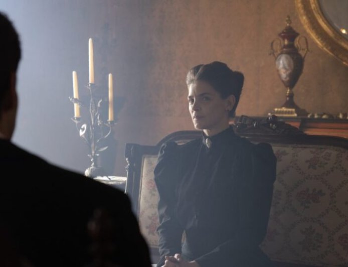 To Like Water for Chocolate είναι η ρομαντική σειρά εποχής του ΗΒΟ Max που θα σε κάνει να πεινάσεις και να ερωτευτείς ταυτόχρονα