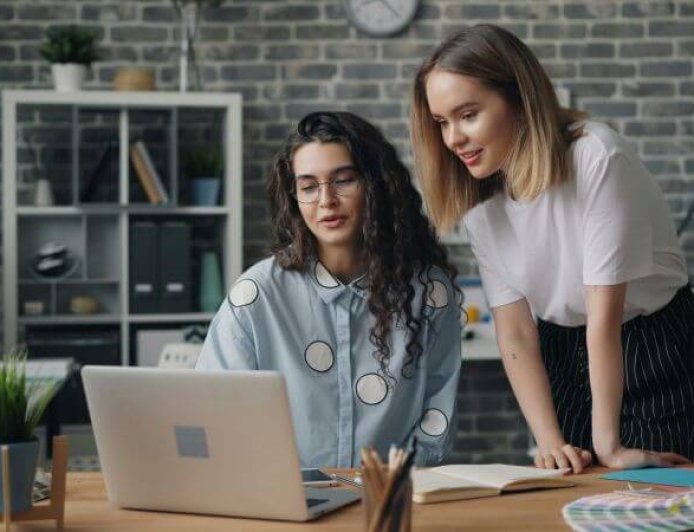 17.500 ΔΥΠΑ: Πώς να κάνετε αίτηση για το νέο πρόγραμμα επιχειρηματικότητας για ανέργους 18–29 ετών