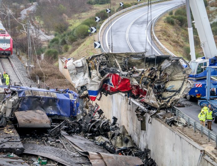 Εκταφές Τέμπη: Μερική ανάκληση της εντολής — Σε εκκρεμότητα οι διαδικασίες