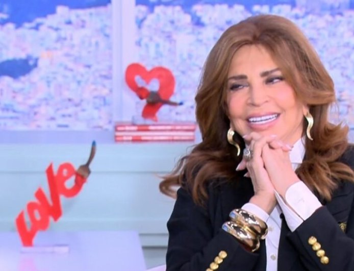 Μιμή Ντενίση: «Χρόνο για έρωτα έχω, πρόσωπο δεν έχω – Αν έχεις κανέναν να μου προτείνεις, πες το μου τώρα»