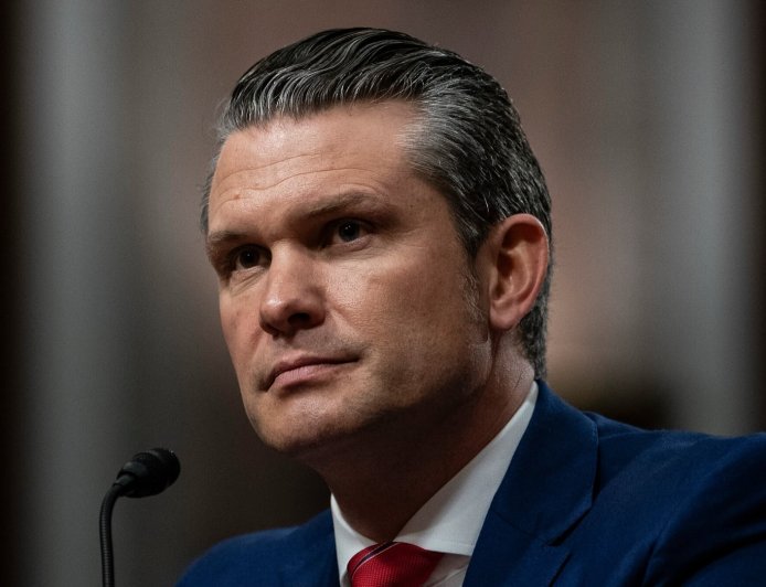 Πιέσεις πάγκου, έλξεις… Kid Rock: Ένα άκρως ανδρικό επταήμερο στον Λευκό Οίκο