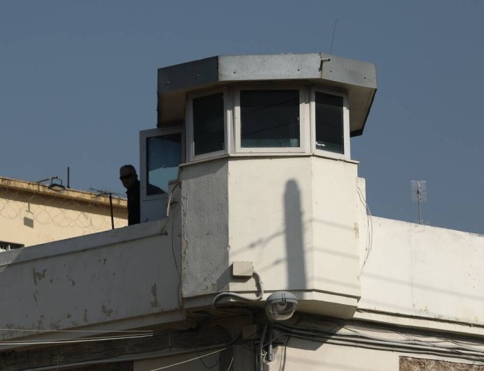 Έφοδος της ΕΛΑΣ στις φυλακές Δομοκού