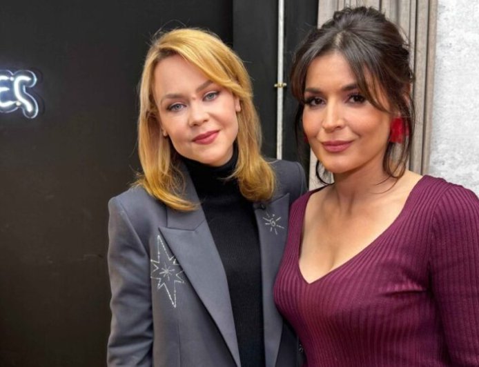 Λένα Παπαληγούρα: «Προσπαθώ πολύ να βρίσκουμε χρόνο, όχι επειδή πρέπει αλλά γιατί το θέλω και μου λείπει»