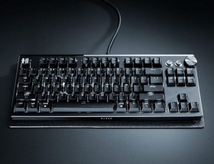 Η Razer παρουσιάζει το πανάκριβο Razer Huntsman Signature Edition