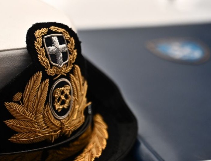 Λιμενικό: “Φύλλο και φτερό” έκαναν οι δύο σκύλοι της Κ-9 2 διαμερίσματα για ναρκωτικά