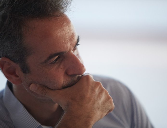 Αύξηση κατώτατου μισθού 2026: Τον Μάρτιο η απόφαση