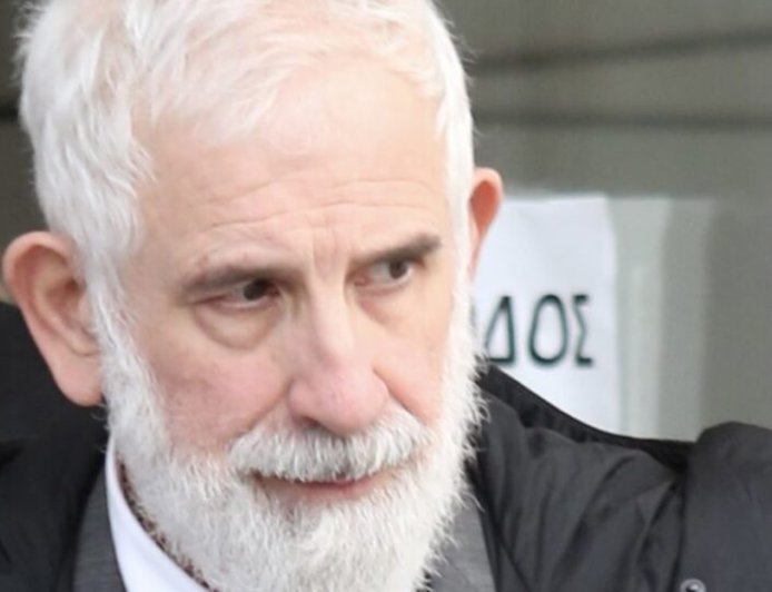 Πέτρος Φιλιππίδης: «Αν ζητήσει συγνώμη η πρώτη καταγγέλλουσα, δεν θα ζητήσουμε την καταδίκη της» λέει ο Μιχάλης Δημητρακόπουλος