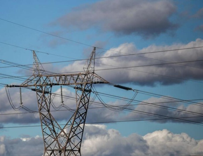 Ρευματοκλοπές ΔΕΔΔΗΕ: Τι προτείνεται για τους ελέγχους και τις ποινές στους παραβάτες