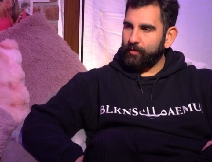 Δημήτρης Φιλιππίδης: «Στην αρχή ήταν τρομακτικό όταν φυλακίστηκε ο πατέρας μου»