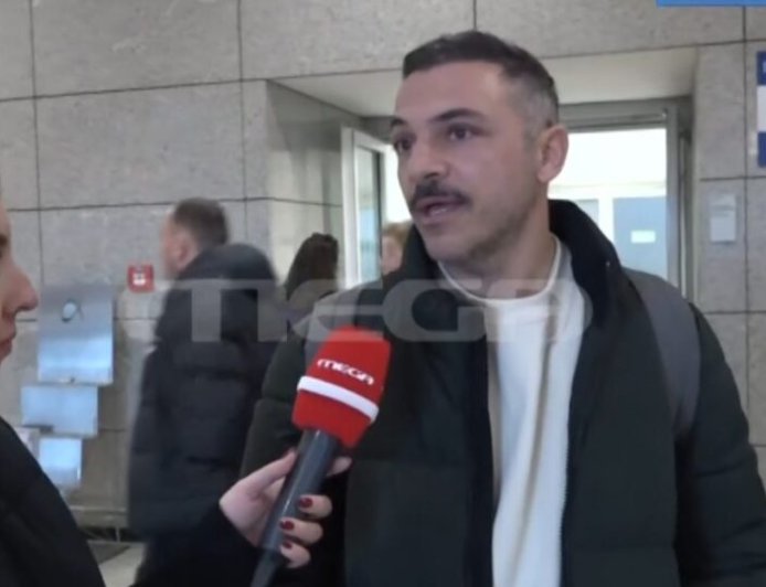 Κώστας Δόξας: «Αν ποτέ κάποιος άντρας στο ενδοοικογενειακό του περιβάλλον φάει ξύλο, να το δηλώνει»