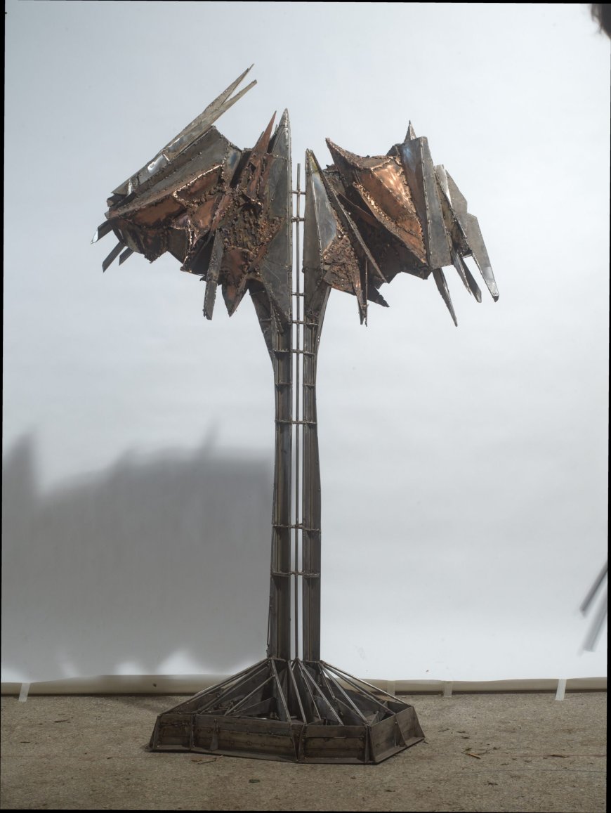 «Άηχοι διάλογοι»: Έκθεση για τους Νίκο και Γιώργο Χουλιαρά στην Πινακοθήκη Δήμου Αθηναίων