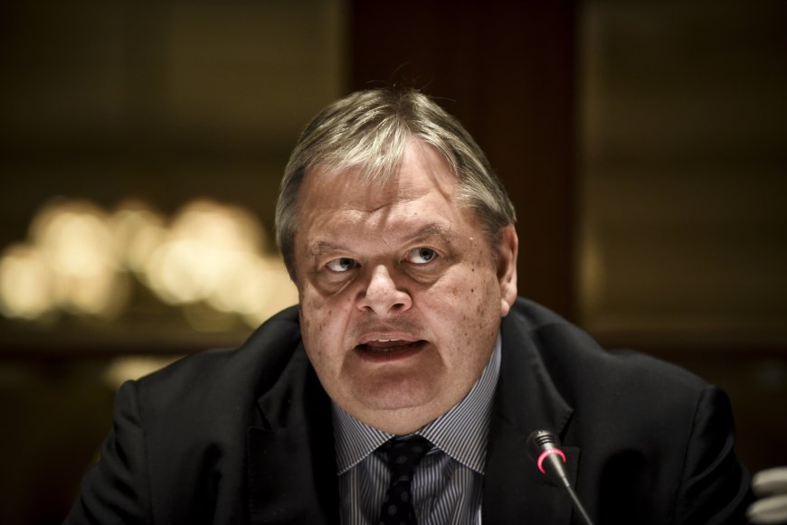 Συνταγματική αναθεώρηση – Βενιζέλος: “Το πρόβλημα της χώρας είναι η βαθιά κρίση αξιοπιστίας των θεσμών”