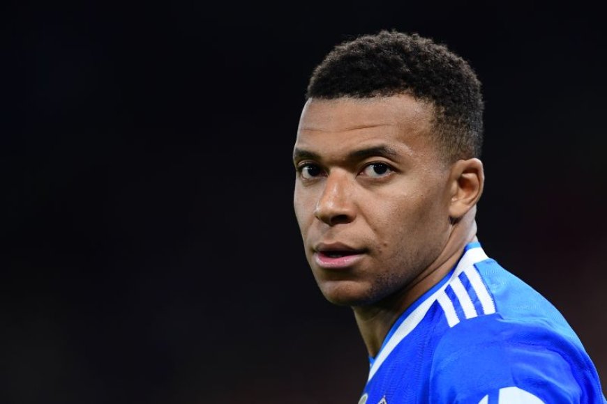 Εμπαπέ μητέρα: Αμείβεται περισσότερο από οκτώ παίκτες της Ρεάλ