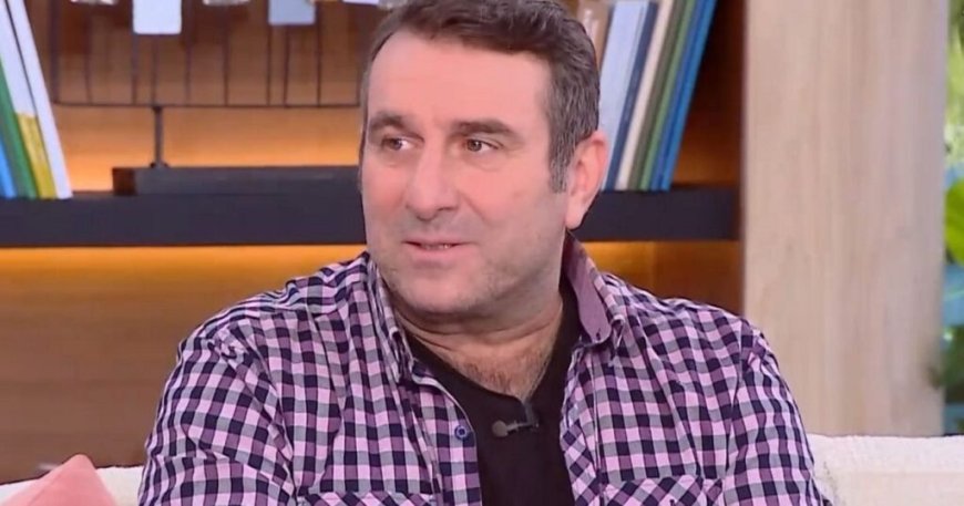 Ηλίας Βαλάσης: «Αν βγω γυμνός στο δρόμο, δεν θα ενοχληθεί κανείς, αλλά θα ενοχληθεί αν κάνω τον σταυρό μου»