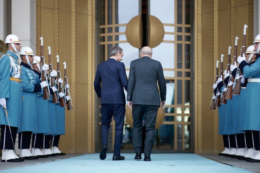 Μητσοτάκης – Ερντογάν: Διάλογος με σαφή όρια και φόντο τις γεωπολιτικές ανακατατάξεις