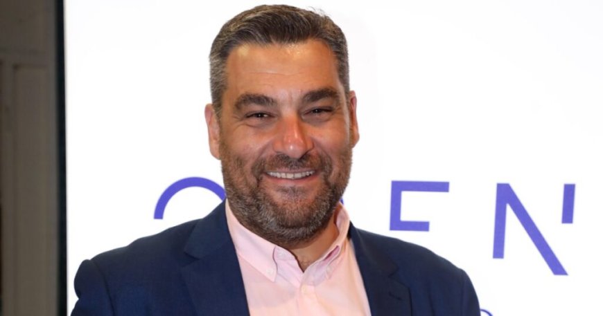 Μάνος Νιφλής: «Είναι η πρώτη φορά που αλήθεια περνάω καλά, ήρεμα» για την πρωινή εκπομπή με τον Γιάννη Κολοκυθά