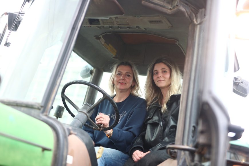 Τρακτέρ στο Σύνταγμα: Σε εξέλιξη το συλλαλητήριο έξω από τη Βουλή