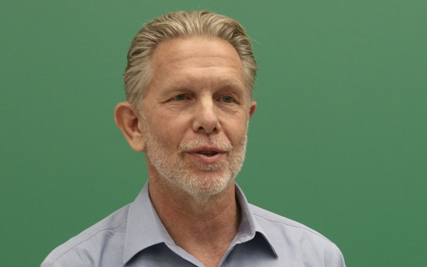 ΠΑΣΟΚ δημοσκοπήσεις: Δικαιωμένος για την “κολλημένη βελόνα” δηλώνει ο Γερουλάνος