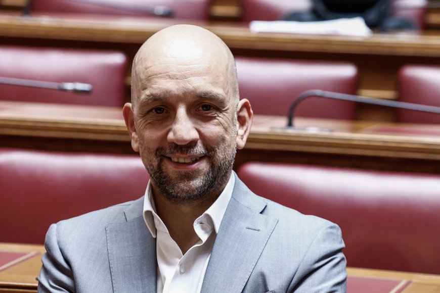 Καταγγελία για Κωνσταντοπούλου: Επίθεση Άδωνι σε Μπάρκα