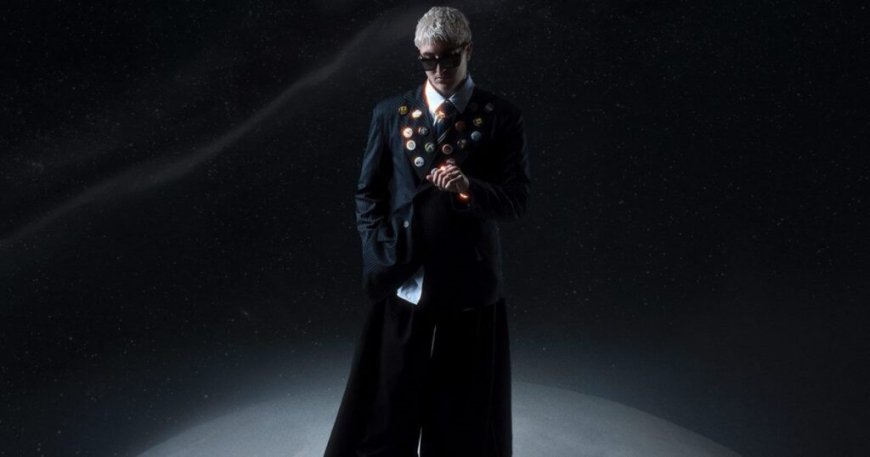 Ο good job Nicky κυκλοφορεί επίσημα το  viral “Dark side of the moon”