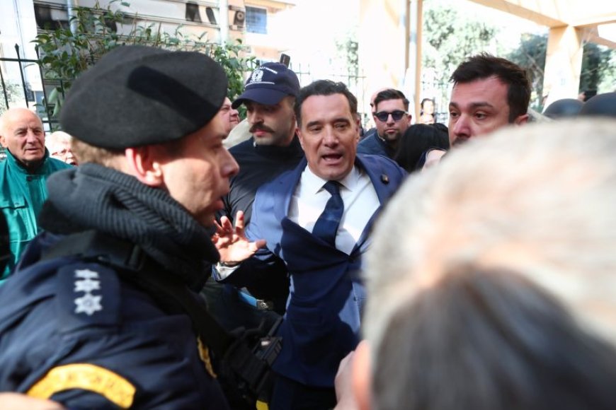 Δημογλίδου για τα επεισόδια στο νοσοκομείο Νίκαιας: “Αυτό που ήθελαν ήταν να φύγει η αστυνομία για να επιτεθούν στον υπουργό”