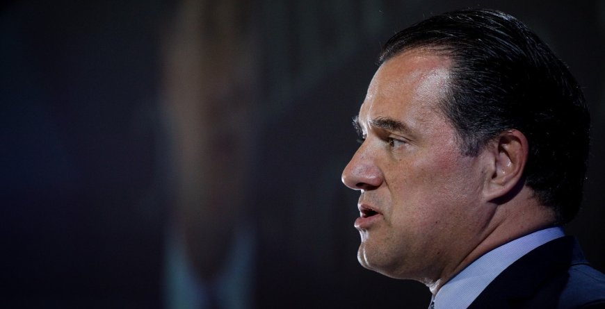 Άδωνις – Ζιαζιάς: “Δείτε τη γροθιά του γιατρού, θα ξαναπάω στο νοσοκομείο Νίκαιας”