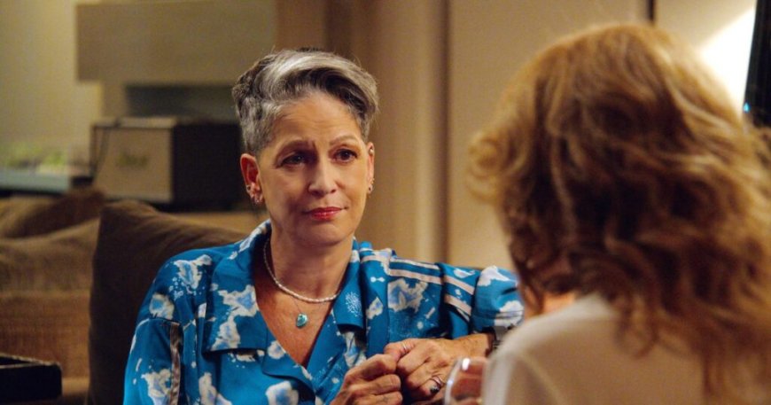 Ρέα Τουτουνζή: «Με ταρακούνησε πάρα πολύ ο θάνατος του, συνειδητοποίησα πως έμεινα μόνη μου, το ποτό ήταν η καθημερινότητα μου»