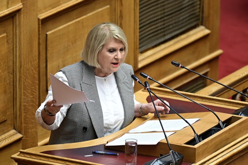 Βούλτεψη: “Οι σημερινοί κομμουνιστές με μια σφαλιάρα φεύγουν”