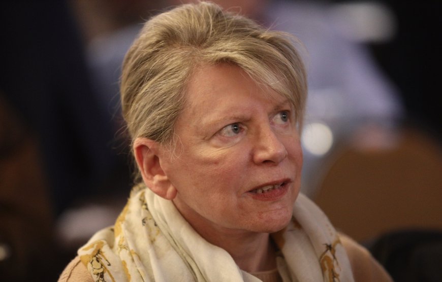 Ακρίτα – Καρανίκας: “Ο κ. Φάμελλος όφειλε να τη διαγράψει αμέσως”