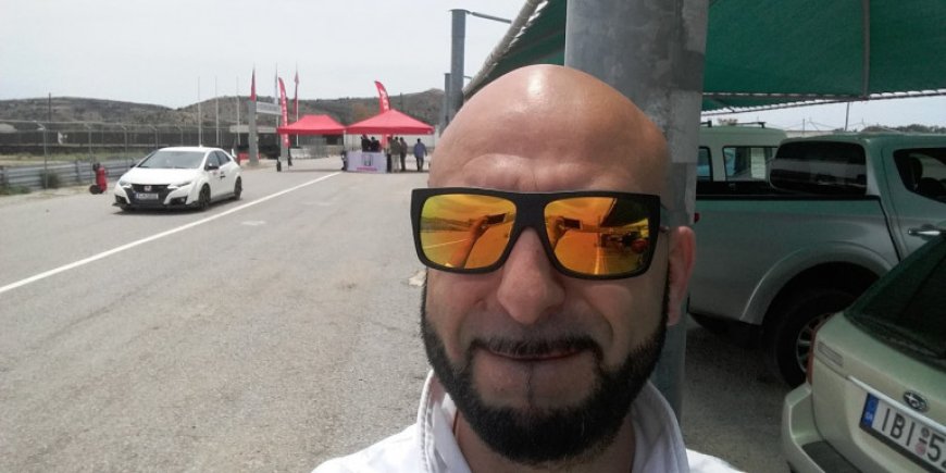 Τροχαίο με Πόρσε: Συγκινεί ο Υπάτιος Πατμάνογλου που έχασε γυναίκα και παιδί στο δυστύχημα