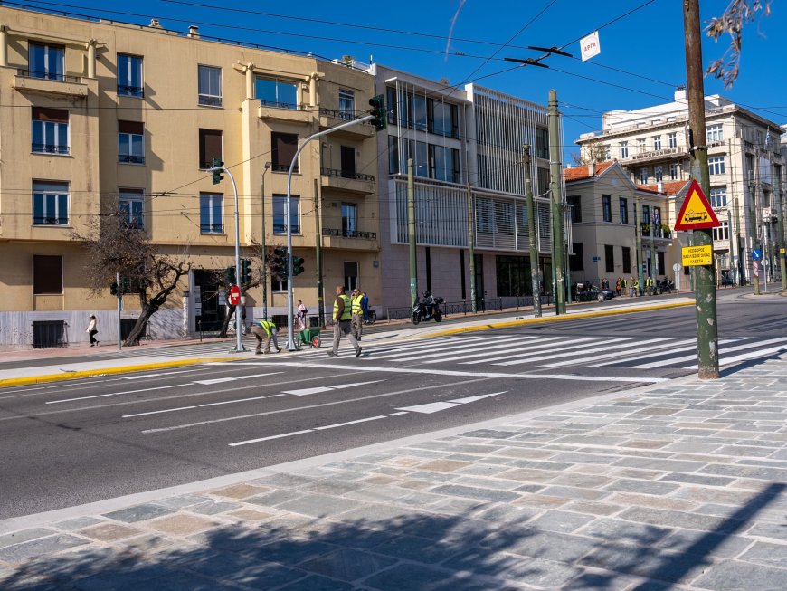 Νέα κυκλοφοριακή ρύθμιση στο κέντρο της Αθήνας – Αναστροφή στη Λεωφόρο Αμαλίας