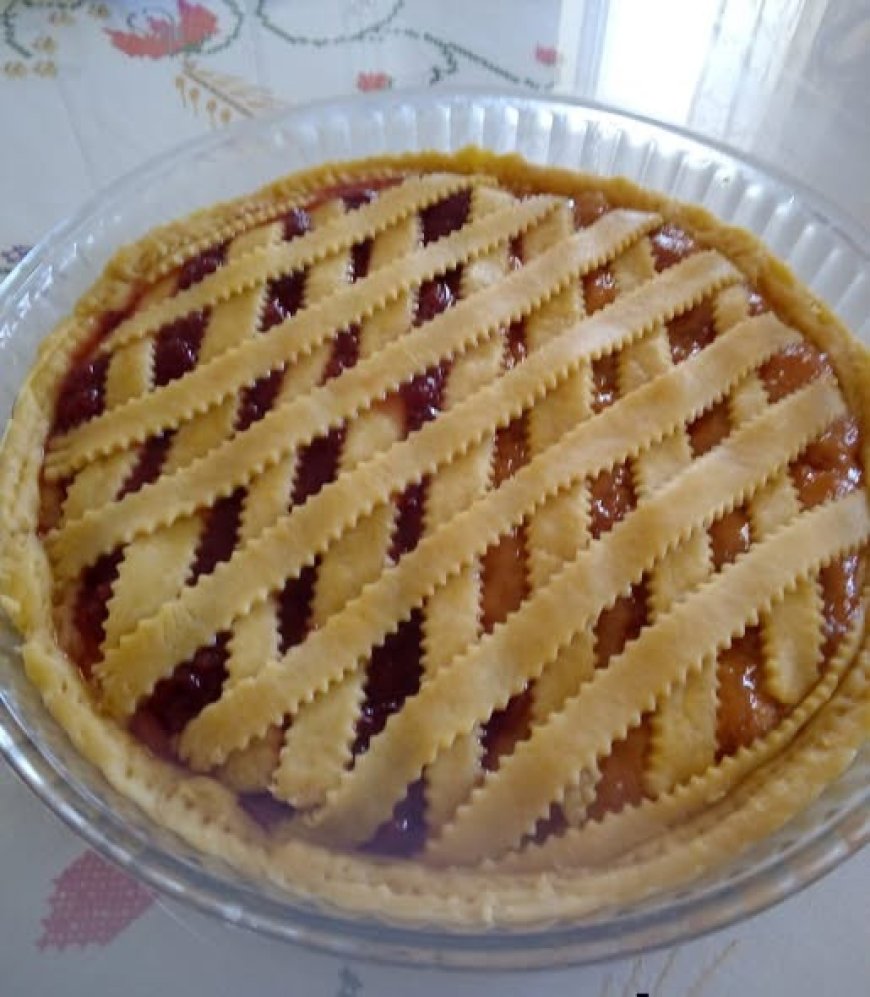 Νηστίσιμη πάστα φλώρα..Είναι μια εξαιρετική επιλογή για την περίοδο της νηστείας!!!