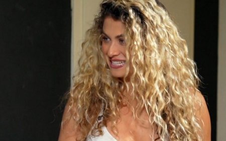 Αντιγόνη: «Λατρεύω τη Shakira, χαίρομαι όταν μου λένε ότι μοιάζουμε»