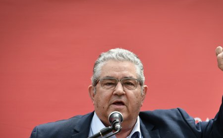 ΚΚΕ – Ιράν: Αίτημα για επίσημη ενημέρωση της Βουλής για τη Μέση Ανατολή