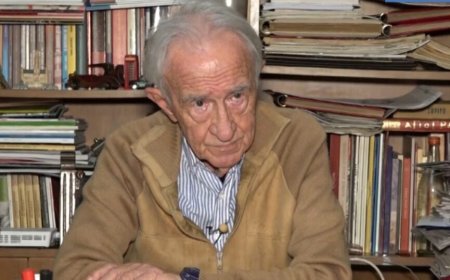 Βαγγέλης Παπαδόπουλος κατά Γιώργου Κουβαρά: «Ρε βλάκα, γιατί περί βλακός πρόκειται, είναι δυνατόν να λες τέτοιες ανοησίες;»