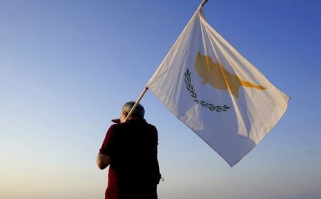 Βέμπερ: Επίθεση κατά της Κύπρου θα ήταν επίθεση κατά της Ευρώπης