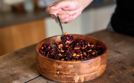 Δροσερή σαλάτα με παντζάρι και καλαμπόκι!!!