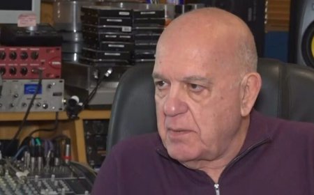 Αντώνης Γούναρης: «Ο γιος μου έχει εγκλωβιστεί στο Ομάν, δεν έχουμε καμία ενημέρωση»