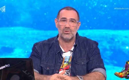 Χείμαρρος ο Αντώνης Κανάκης: «Καθόμαστε με ποπ κορν και παρακολουθούμε πόλεμο, αν έχετε τον Θεό σας»