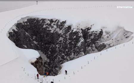 Η χιονότρυπα του Φαλακρού – Το εντυπωσιακό φυσικό φαινόμενο