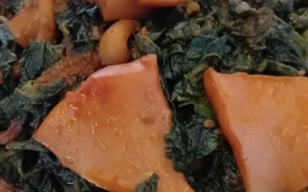 Σουπιές με σπανάκι ... Θεσπέσιο, Σαρακοστιανο φαγητό!!!