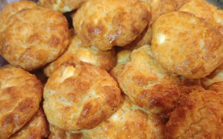 Τυροπιτάκια στο τσακ μπαμ !!!