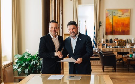 Συνάντηση Δούκα – Χαρδαλιά στο Δημαρχείο Αθηνών: Επιτάχυνση έργων και νέο νηπιαγωγείο στην Αθήνα