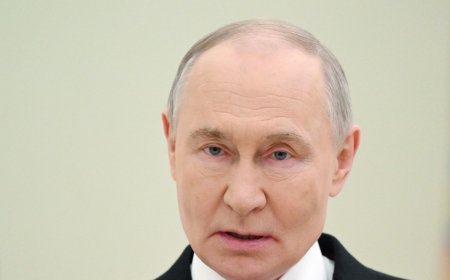 Ο Πούτιν βήχει χωρίς σταματημό: Φούντωσαν οι φήμες για την υγεία του