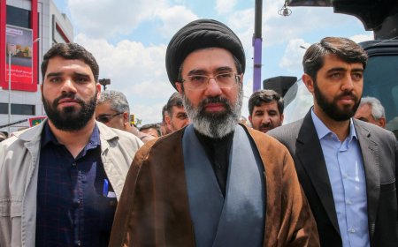 Μοτζτάμπα Χαμενεΐ, το πρώτο μήνυμα: “Θα εκδικηθούμε για όλο το αίμα που έχει χυθεί”