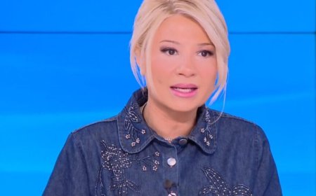 Φαίη Σκορδά: «Πού είναι αυτοί οι μαθητές 30 χρόνια; Πού είναι οι συνάδελφοι; Βλέπουμε ένα κενό εκεί»