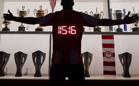 115:16 Ελ Κααμπί: Τι σημαίνουν οι αριθμοί στην ανάρτηση του Ολυμπιακού