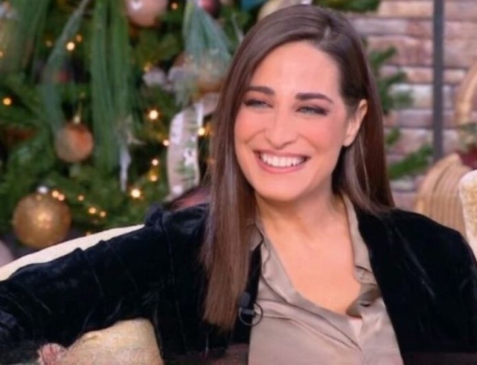 Δώρα Αναγνωστοπούλου: «Διευθύντρια μου επέμενε να γίνω ξανθιά, για να ‘χω περισσότερη «λάμψη» όπως επέβαλε το ρεύμα της εποχής»