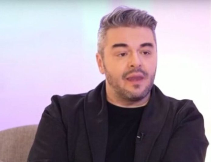 Πέτρος Πολυχρονίδης: «Τα social media πρέπει να απαγορευτούν και σε ενήλικες, είναι εξάρτηση όπως το τσιγάρο και το ποτό»